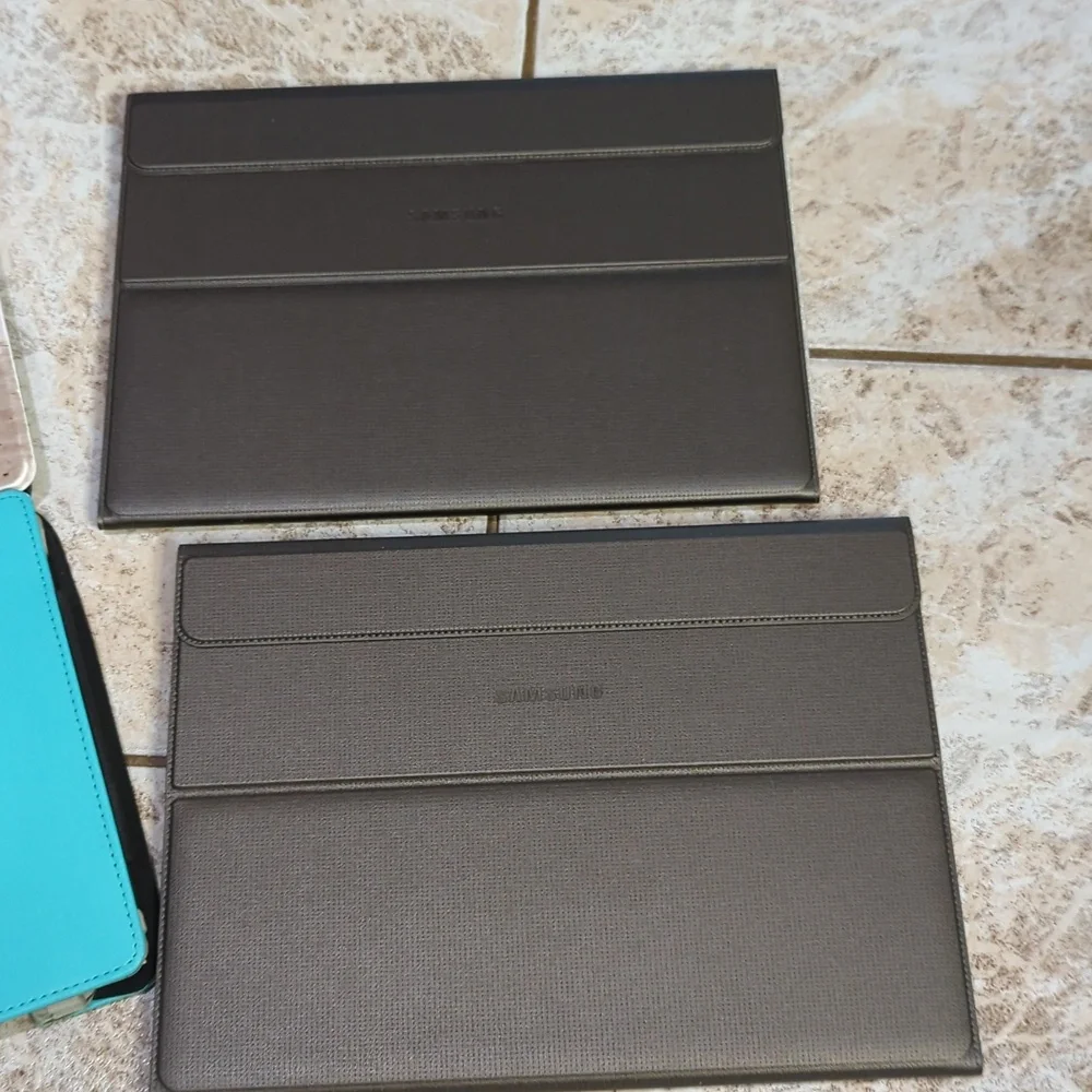 SELLERS BUNDLE ALERT * Misc Tablet Cases